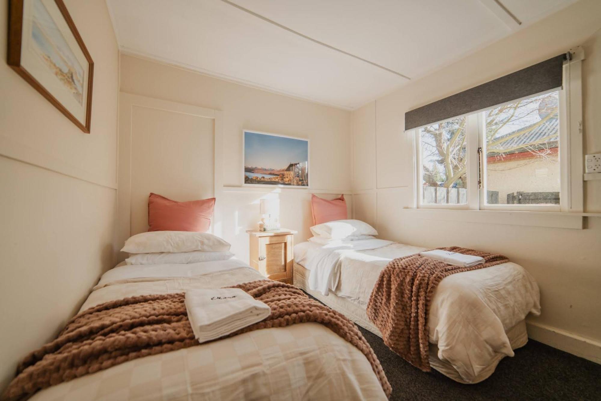 Lake Tekapo Cottages Экстерьер фото