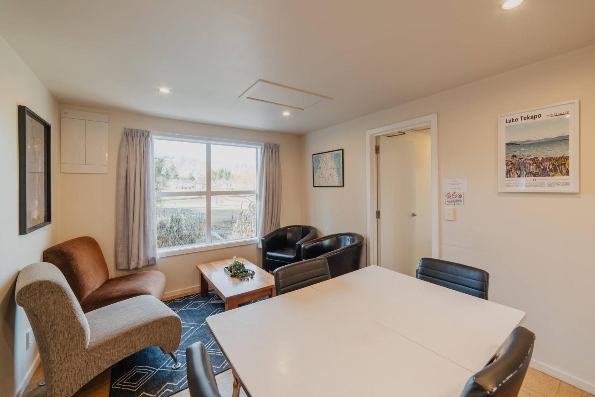 Lake Tekapo Cottages Экстерьер фото