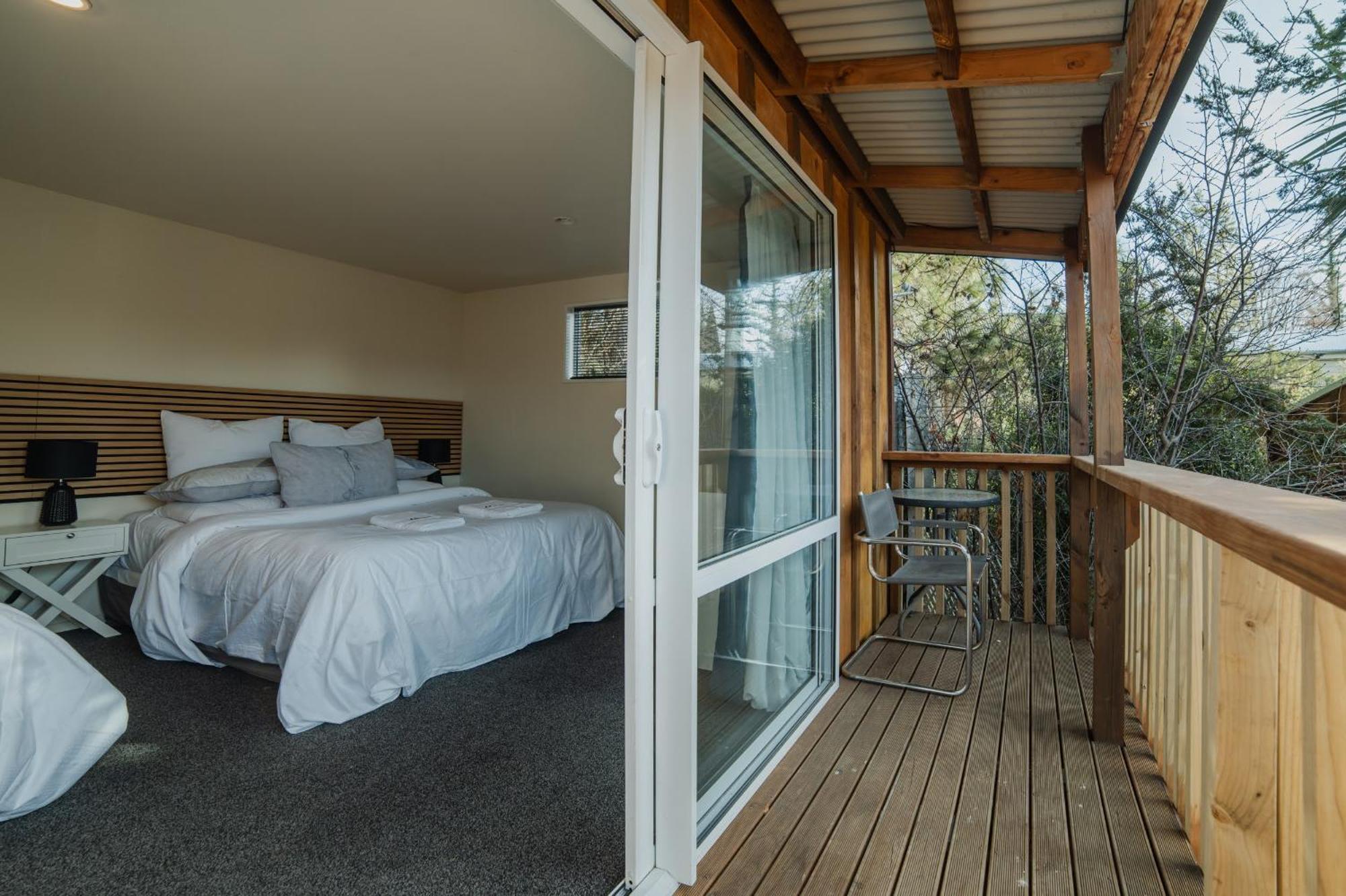 Lake Tekapo Cottages Экстерьер фото
